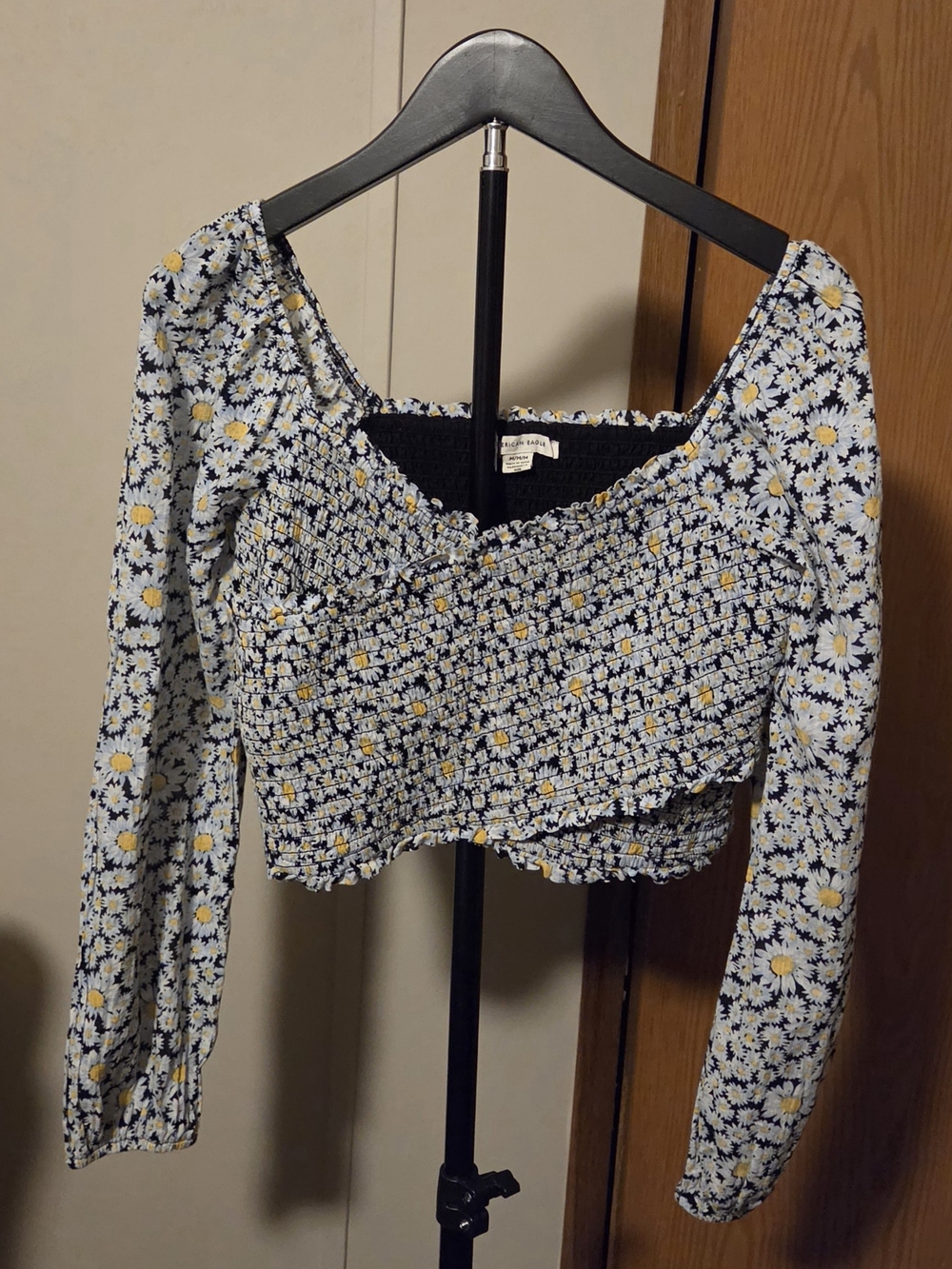 American Eagle Navy Floral Smocked Long-Sleeve Crop Top with Yellow Daisies